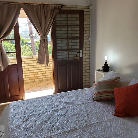 Residencial Costumes Brasileiras Hotel Bombinhas Ruang foto