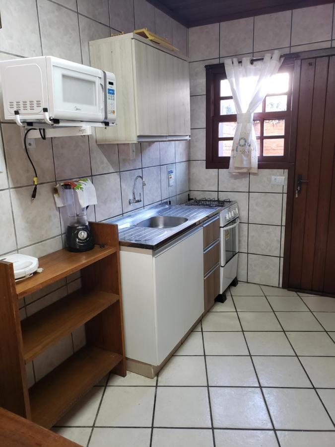 Residencial Costumes Brasileiras Hotel Bombinhas Bagian luar foto