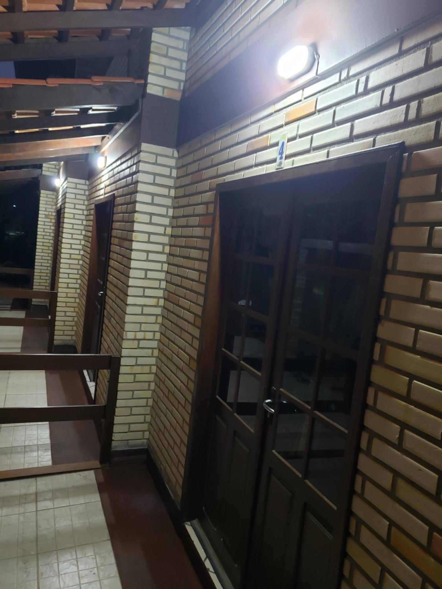 Residencial Costumes Brasileiras Hotel Bombinhas Ruang foto